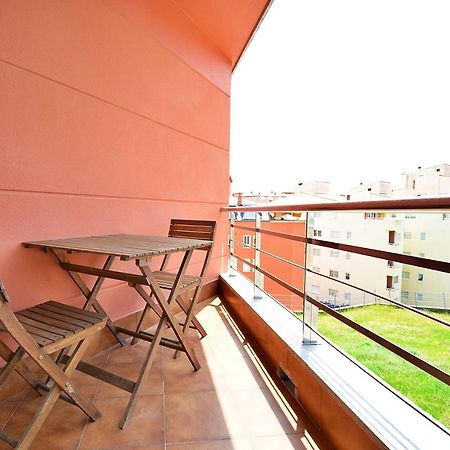 Galihost - Apartamento Con Piscina En El Centro De Sanxenxo Exteriör bild