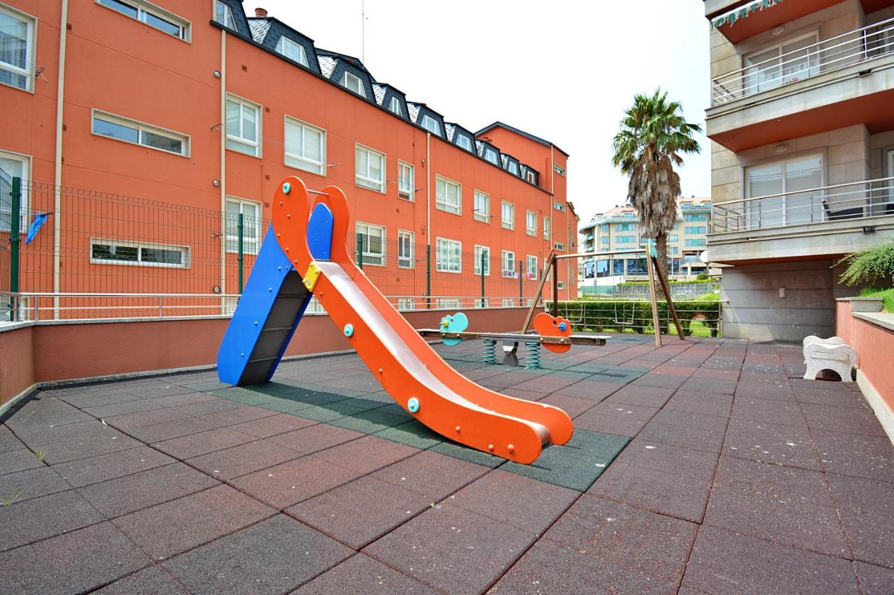 Galihost - Apartamento Con Piscina En El Centro De Sanxenxo Exteriör bild