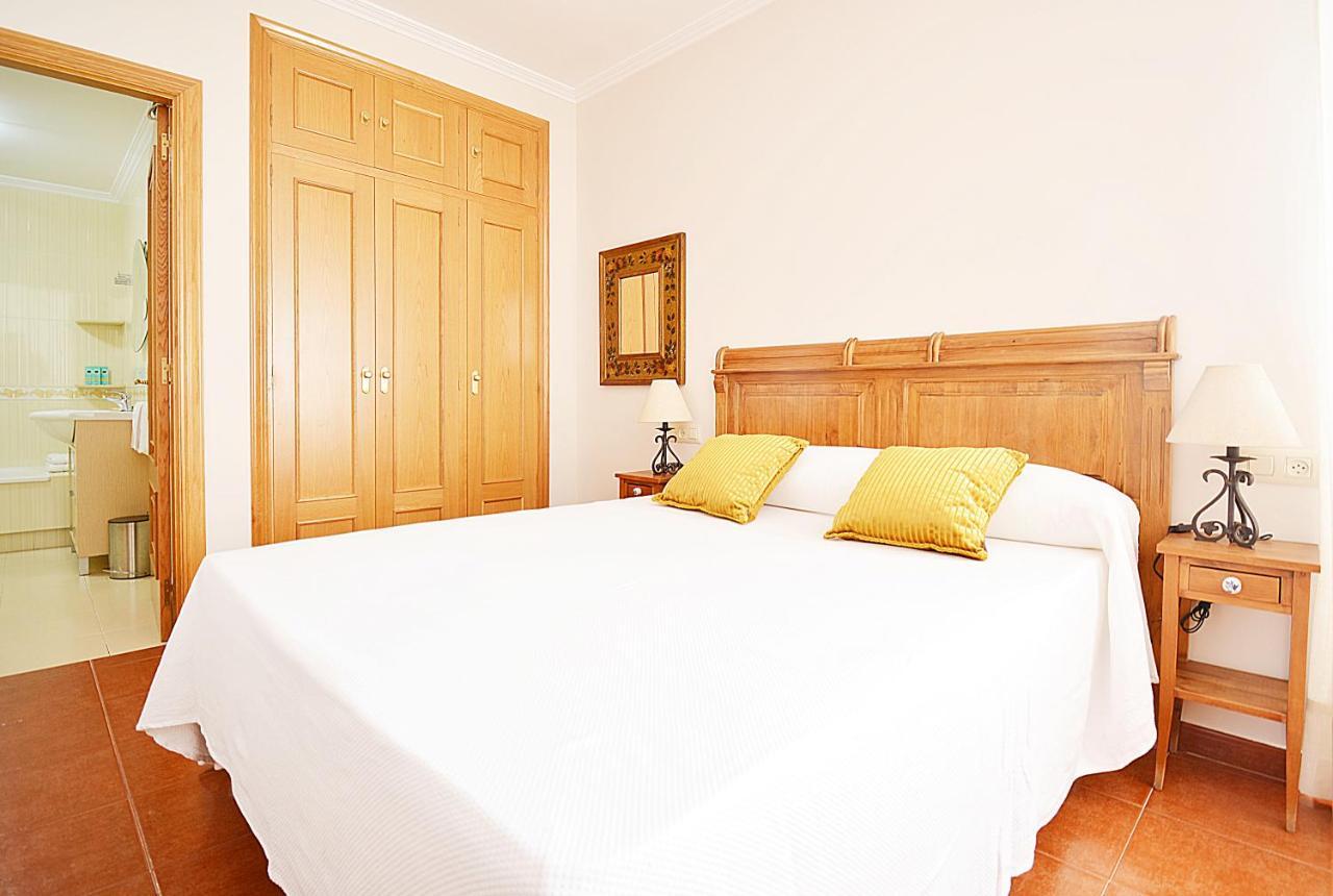 Galihost - Apartamento Con Piscina En El Centro De Sanxenxo Exteriör bild