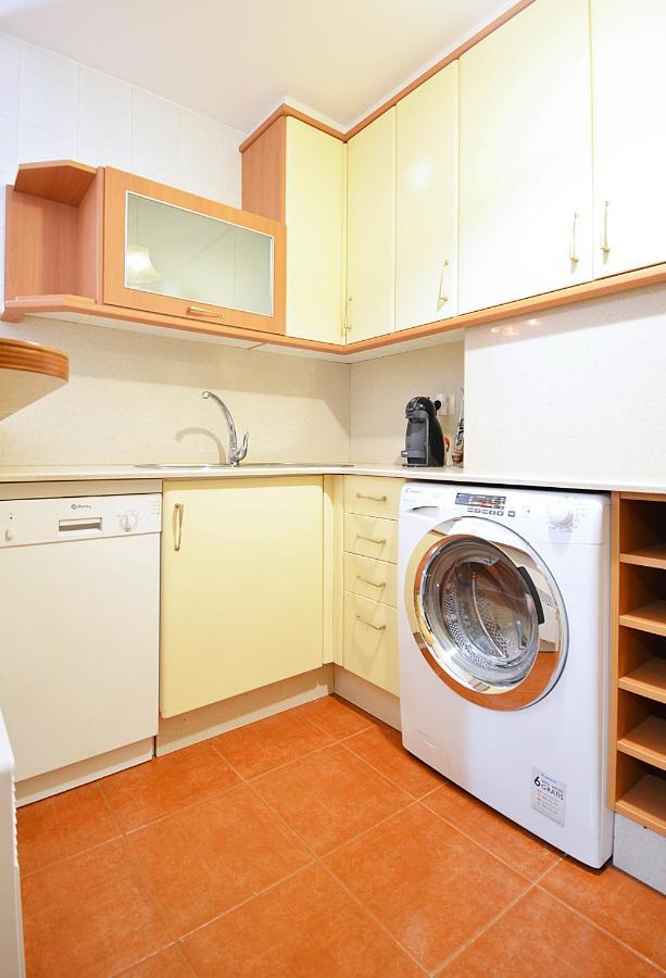 Galihost - Apartamento Con Piscina En El Centro De Sanxenxo Exteriör bild