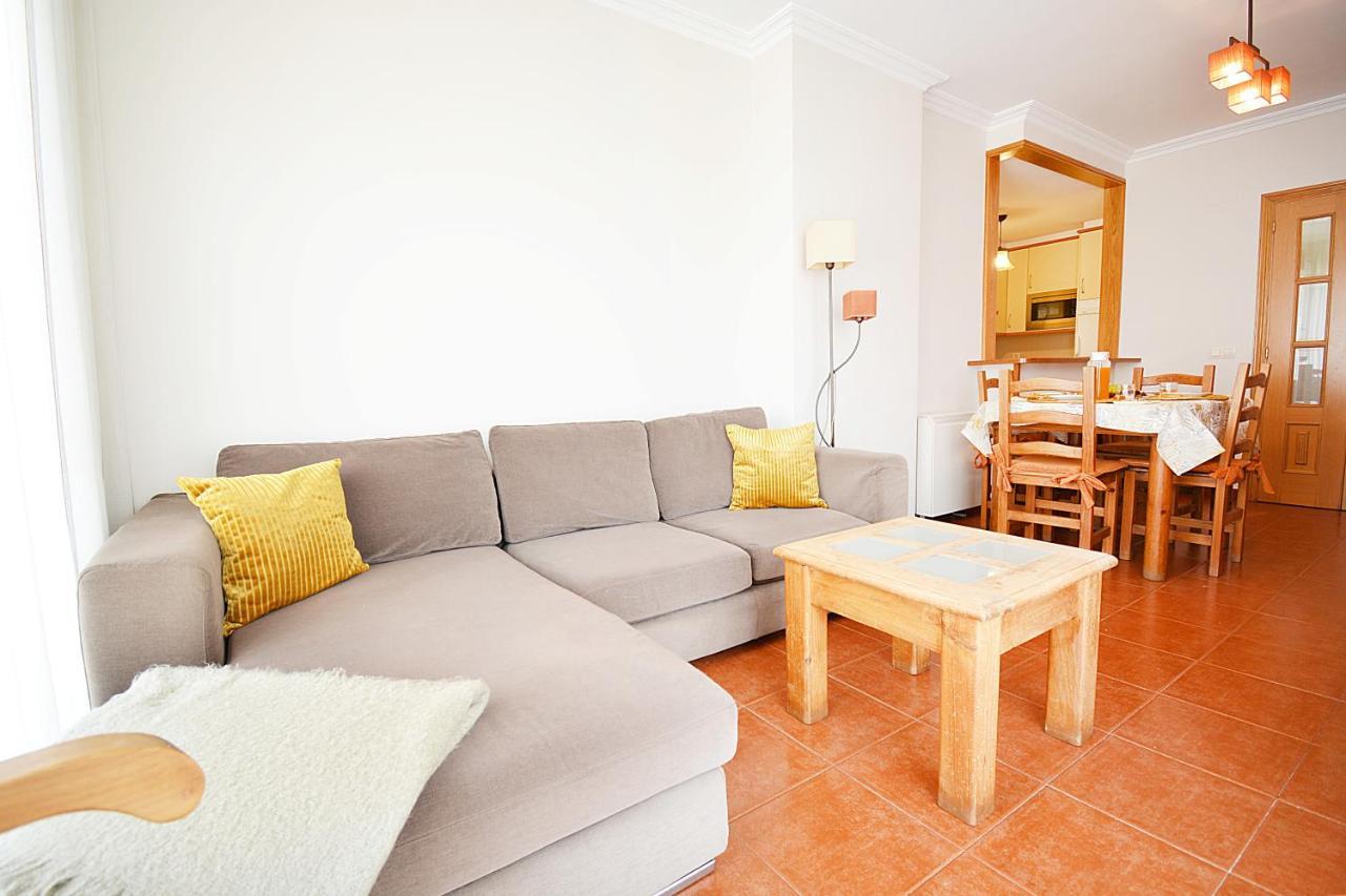 Galihost - Apartamento Con Piscina En El Centro De Sanxenxo Exteriör bild
